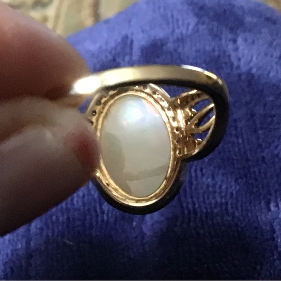 14K YG Opal & Diamond Halo Ring - Picture 5 of 6